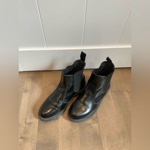 Dr. Martens Flora Women’s Smooth Leather Chelsea Boots